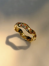 Load image into Gallery viewer, Diamond in the rough - Orange Sapphires