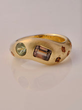 Load image into Gallery viewer, Sunset sapphire band