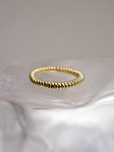 Slinky Ring