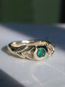 Emerald Elea ring