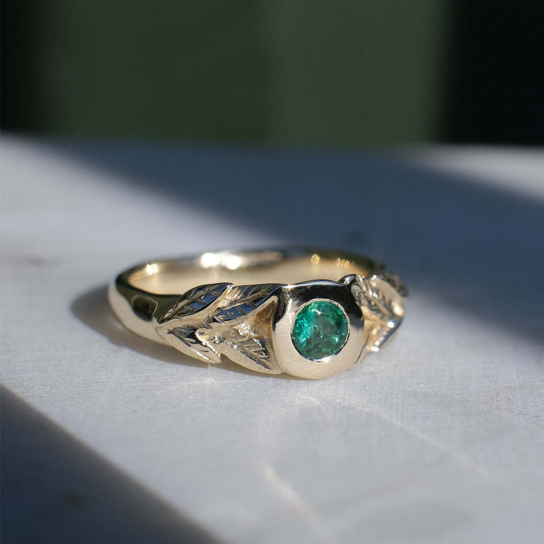 Emerald Elea ring